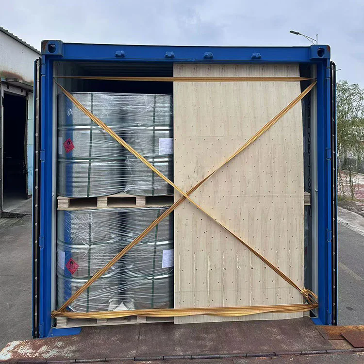 Як безпечно поводитися з фенілфторидом у промисловому застосуванні?